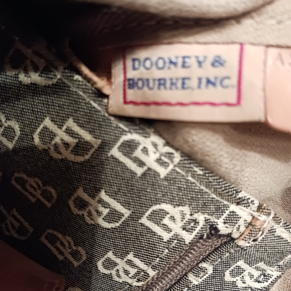 Purse - Picture 2 of 3